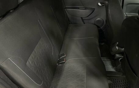 Renault Sandero II рестайлинг, 2016 год, 795 000 рублей, 32 фотография