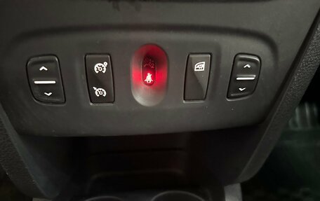 Renault Sandero II рестайлинг, 2016 год, 795 000 рублей, 29 фотография