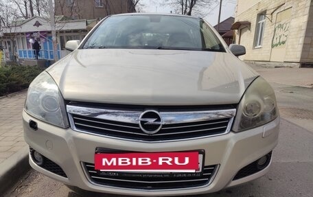 Opel Astra H, 2008 год, 520 000 рублей, 2 фотография