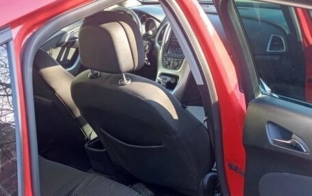 Opel Astra J, 2011 год, 580 000 рублей, 5 фотография