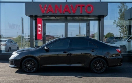 Toyota Camry, 2017 год, 2 190 000 рублей, 2 фотография