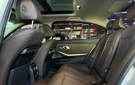 BMW 3 серия, 2022 год, 3 850 000 рублей, 9 фотография