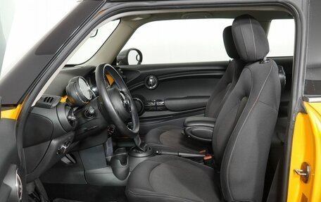 MINI Hatch, 2017 год, 1 750 000 рублей, 11 фотография