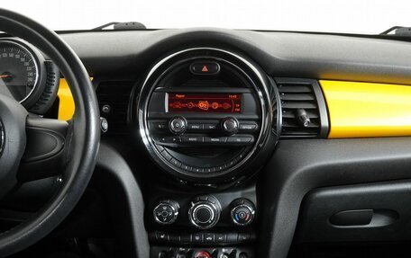 MINI Hatch, 2017 год, 1 750 000 рублей, 16 фотография