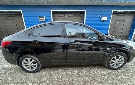 Hyundai Solaris II рестайлинг, 2012 год, 780 000 рублей, 6 фотография