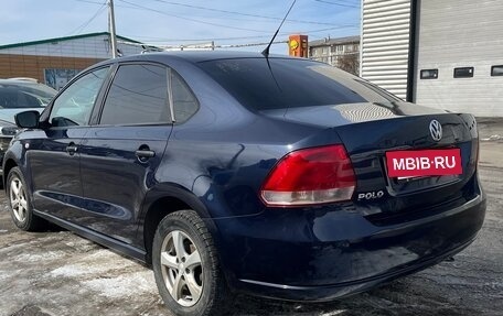 Volkswagen Polo VI (EU Market), 2011 год, 575 000 рублей, 2 фотография