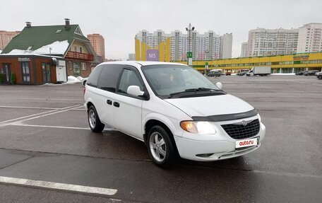 Chrysler Voyager IV, 2001 год, 325 000 рублей, 3 фотография