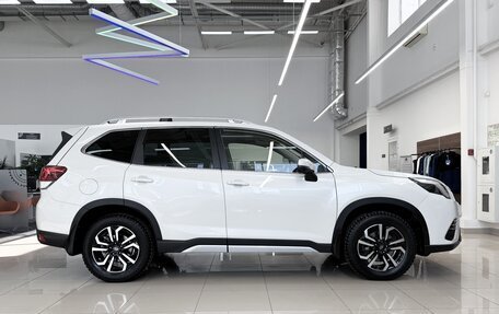 Subaru Forester, 2023 год, 4 750 000 рублей, 11 фотография