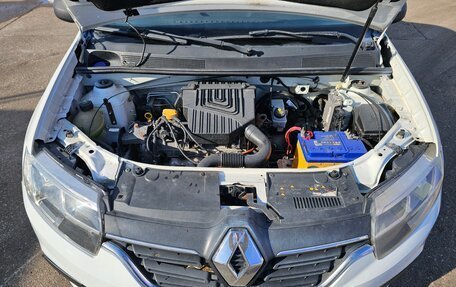 Renault Logan II, 2019 год, 450 000 рублей, 11 фотография