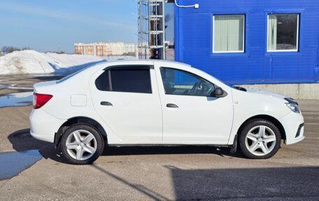 Renault Logan II, 2019 год, 450 000 рублей, 2 фотография