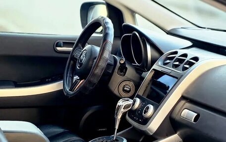 Mazda CX-7 I рестайлинг, 2008 год, 710 000 рублей, 17 фотография