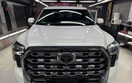 Toyota Tundra, 2023 год, 9 090 000 рублей, 4 фотография