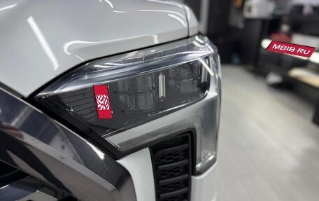 Toyota Tundra, 2023 год, 9 090 000 рублей, 8 фотография