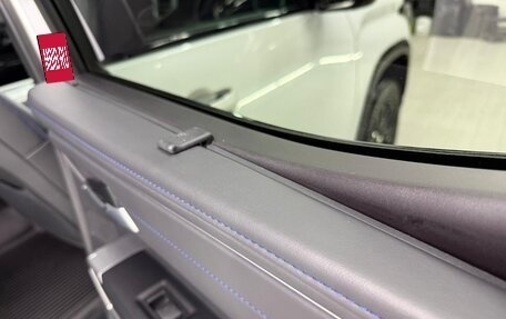 Toyota Tundra, 2023 год, 9 090 000 рублей, 26 фотография