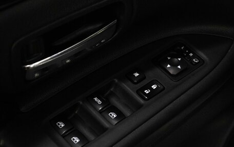 Mitsubishi Outlander III рестайлинг 3, 2016 год, 1 970 000 рублей, 16 фотография