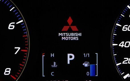 Mitsubishi Outlander III рестайлинг 3, 2016 год, 1 970 000 рублей, 17 фотография