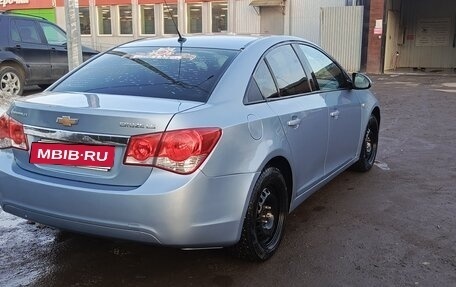 Chevrolet Cruze II, 2011 год, 670 000 рублей, 4 фотография
