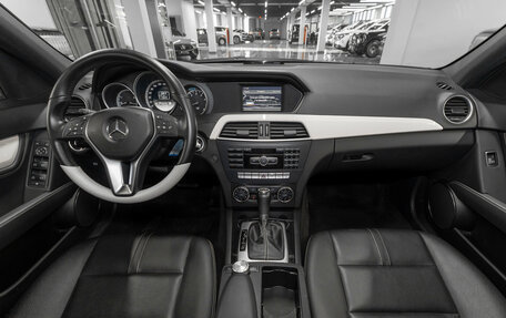 Mercedes-Benz C-Класс, 2012 год, 1 500 000 рублей, 8 фотография