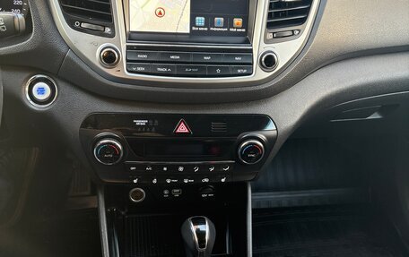 Hyundai Tucson III, 2018 год, 1 700 000 рублей, 13 фотография