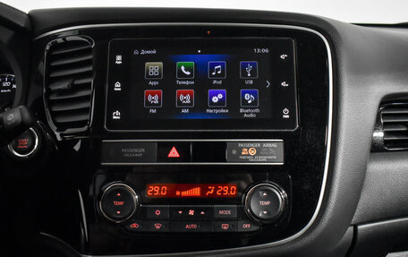 Mitsubishi Outlander III рестайлинг 3, 2018 год, 2 399 000 рублей, 16 фотография