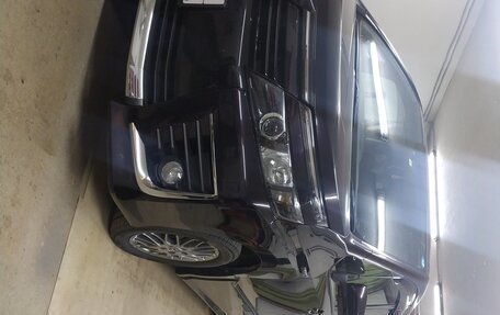 Toyota Voxy III, 2016 год, 2 050 000 рублей, 2 фотография