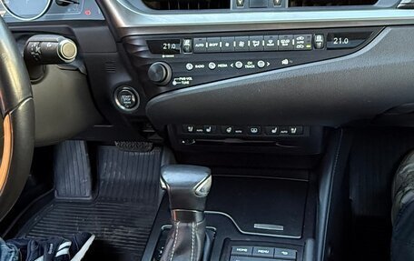 Lexus ES VII, 2019 год, 4 000 000 рублей, 14 фотография