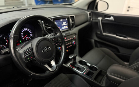 KIA Sportage IV рестайлинг, 2017 год, 1 999 000 рублей, 9 фотография