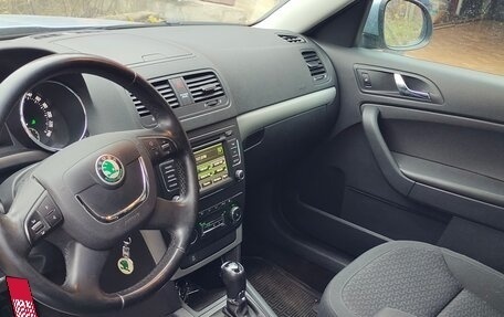 Skoda Yeti I рестайлинг, 2013 год, 1 300 000 рублей, 8 фотография