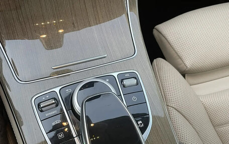 Mercedes-Benz GLC, 2015 год, 3 100 000 рублей, 21 фотография