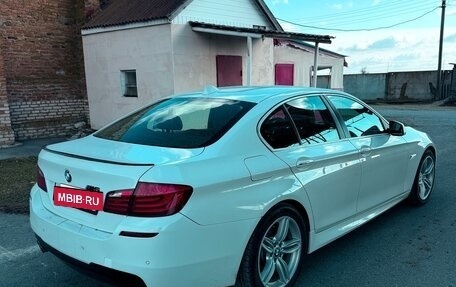 BMW 5 серия, 2013 год, 1 800 000 рублей, 6 фотография