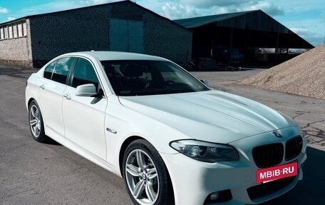 BMW 5 серия, 2013 год, 1 800 000 рублей, 31 фотография