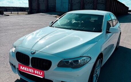 BMW 5 серия, 2013 год, 1 800 000 рублей, 29 фотография