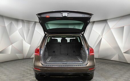 Volkswagen Touareg III, 2012 год, 2 255 000 рублей, 12 фотография