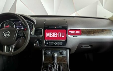 Volkswagen Touareg III, 2012 год, 2 255 000 рублей, 15 фотография
