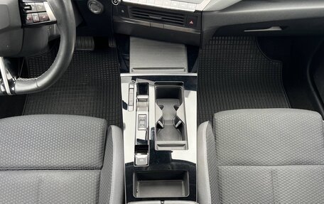 Opel Astra, 2022 год, 2 350 000 рублей, 12 фотография