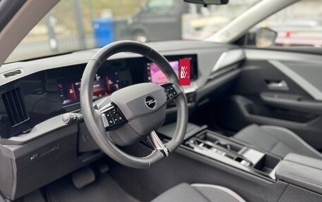 Opel Astra, 2022 год, 2 350 000 рублей, 10 фотография