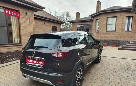 Renault Kaptur I рестайлинг, 2018 год, 1 425 000 рублей, 2 фотография