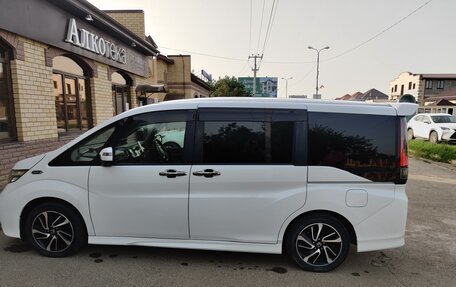 Honda Stepwgn IV, 2015 год, 1 890 000 рублей, 9 фотография