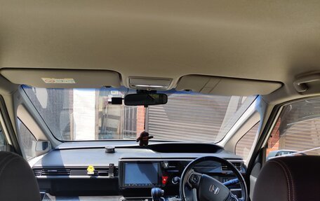 Honda Stepwgn IV, 2015 год, 1 890 000 рублей, 26 фотография