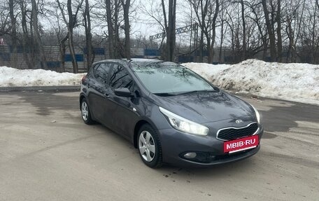 KIA cee'd III, 2014 год, 900 000 рублей, 2 фотография