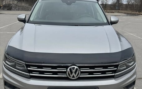 Volkswagen Tiguan II, 2020 год, 3 150 000 рублей, 1 фотография