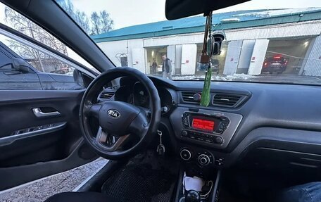 KIA Rio III рестайлинг, 2014 год, 8 фотография