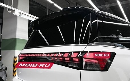 Infiniti QX80, 2025 год, 17 990 000 рублей, 11 фотография