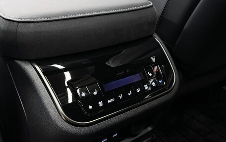 Infiniti QX80, 2025 год, 17 990 000 рублей, 30 фотография