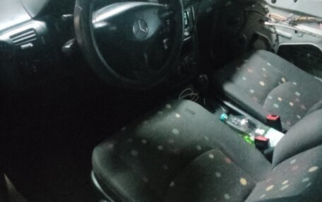 Mercedes-Benz Vaneo, 2003 год, 500 000 рублей, 5 фотография