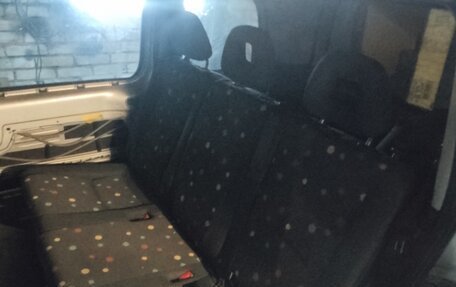 Mercedes-Benz Vaneo, 2003 год, 500 000 рублей, 4 фотография