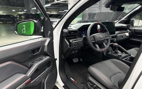 Toyota Tacoma, 2025 год, 12 490 000 рублей, 19 фотография