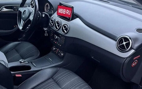 Mercedes-Benz B-Класс, 2012 год, 1 350 000 рублей, 6 фотография