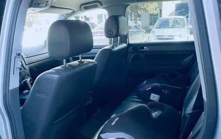 Volkswagen Touareg III, 2004 год, 830 000 рублей, 6 фотография