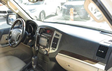 Mitsubishi Pajero IV, 2019 год, 4 089 000 рублей, 7 фотография